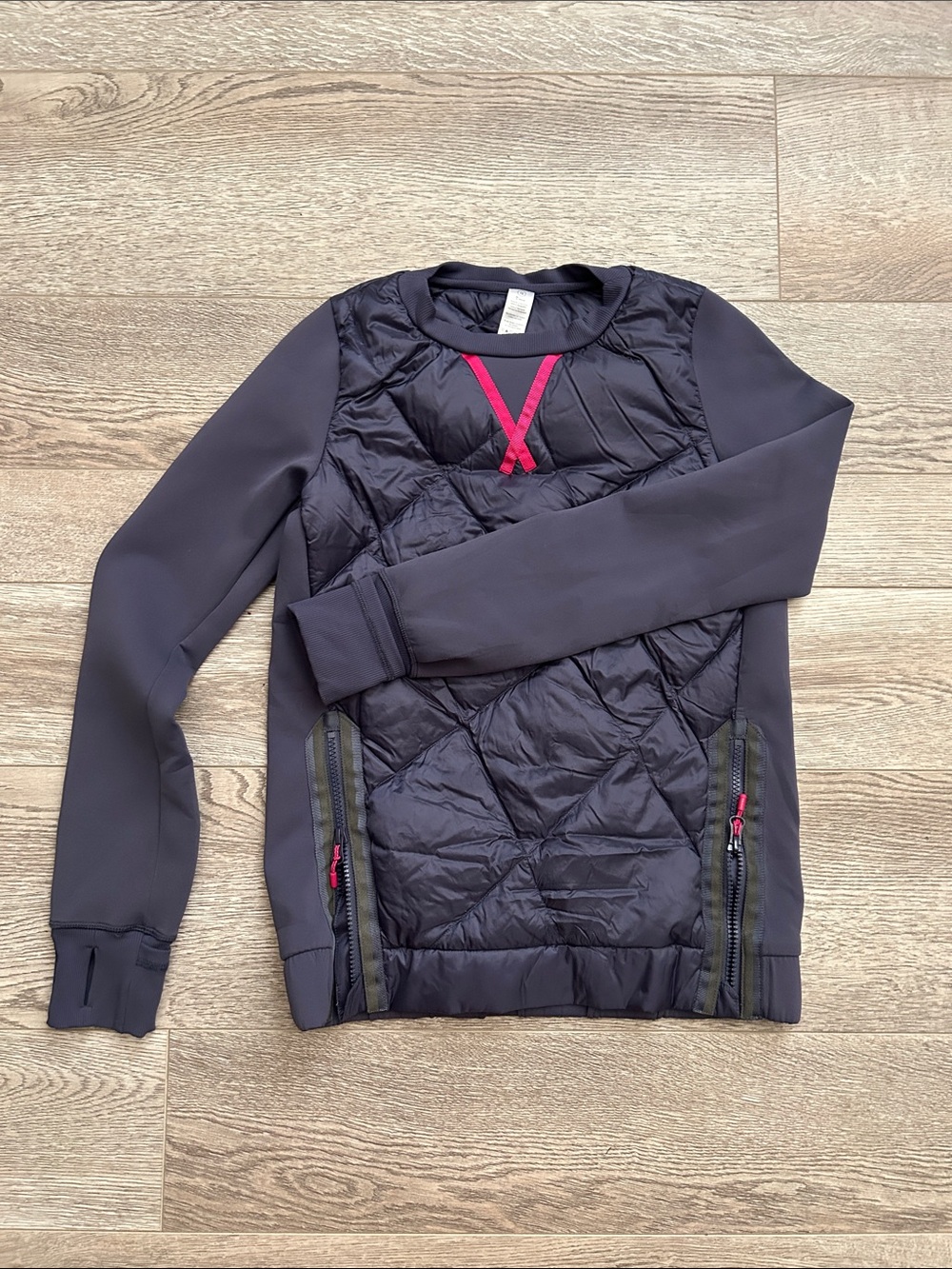 Ivivva girls size 12 Quilted purple puffer Pullover with Pink Accents